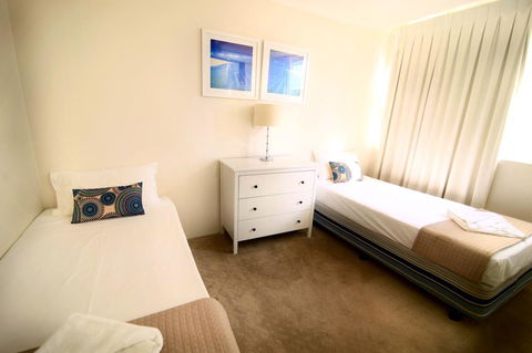 Grosvenor Beachfront Apartments Surfers Paradise - Accommodation Melbourne 35