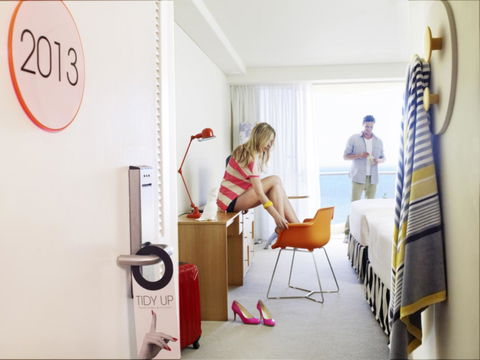 QT Gold Coast - Accommodation Melbourne 38