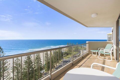 Columbia Beachfront Apartments On Rainbow Bay - Accommodation Melbourne 43