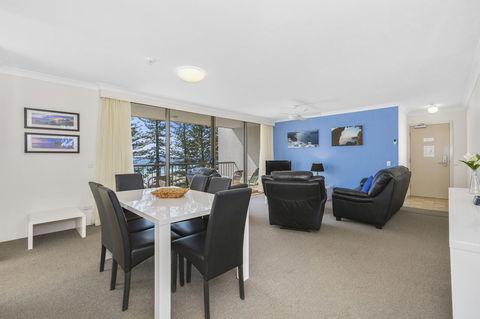 Columbia Beachfront Apartments On Rainbow Bay - Accommodation Melbourne 23
