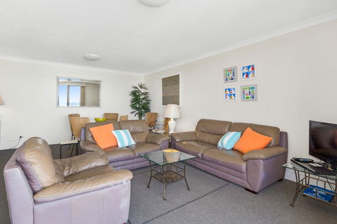 Columbia Beachfront Apartments On Rainbow Bay - Accommodation Melbourne 30