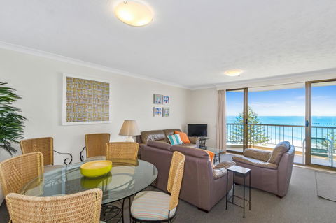 Columbia Beachfront Apartments On Rainbow Bay - Accommodation Melbourne 29