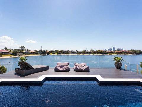 Rumrunner Resort - Accommodation Melbourne 0