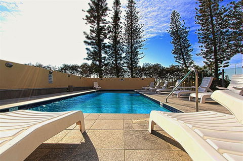 Seacrest Beachfront Apartments Surfers Paradise - Accommodation Melbourne 5