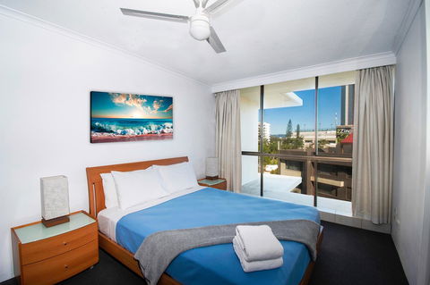 Seacrest Beachfront Apartments Surfers Paradise - Accommodation Melbourne 10