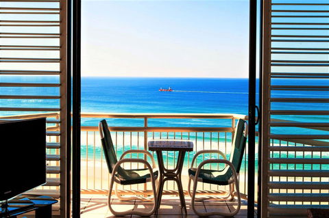 Seacrest Beachfront Apartments Surfers Paradise - Accommodation Melbourne 29