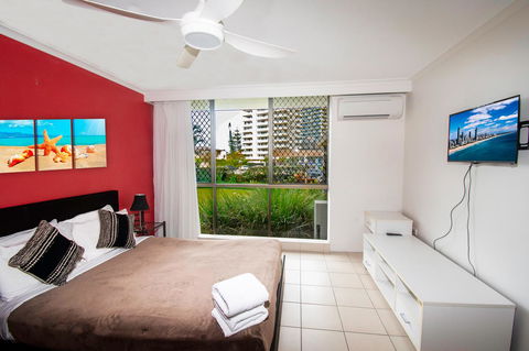 Seacrest Beachfront Apartments Surfers Paradise - Accommodation Melbourne 8