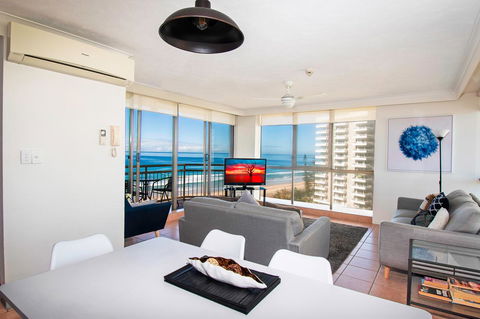 Seacrest Beachfront Apartments Surfers Paradise - Accommodation Melbourne 21