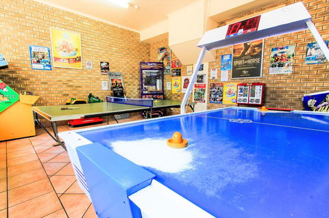 Seacrest Beachfront Apartments Surfers Paradise - Accommodation Melbourne 26