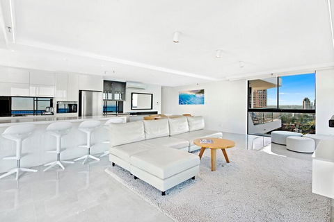 ULTIQA Beach Haven On Broadbeach - Accommodation Melbourne 3