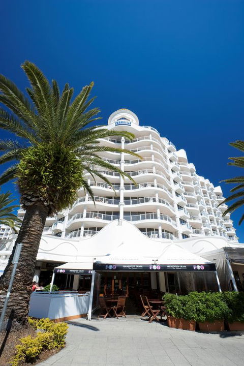 The Phoenician Resort - Accommodation Melbourne 4