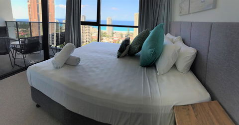 Qube Broadbeach Ocean View Apartments - Accommodation Melbourne 23