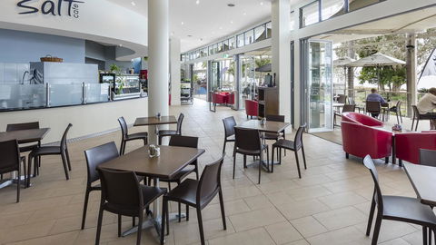 Oaks Hervey Bay Resort And Spa - Accommodation Melbourne 26