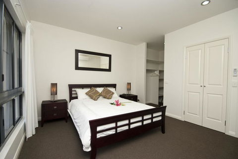 Woodville Beach Townhouse 5 - Accommodation Melbourne 2