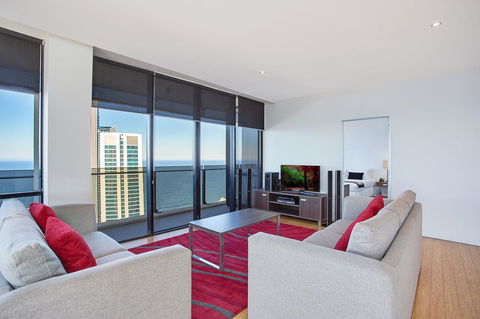 Mantra Circle On Cavill - Accommodation Melbourne 2