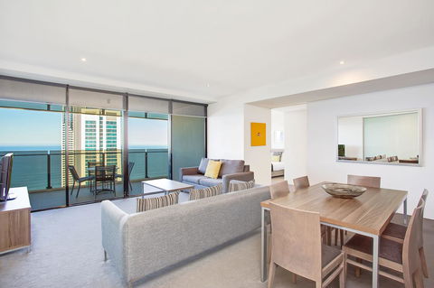 Mantra Circle On Cavill - Accommodation Melbourne 14