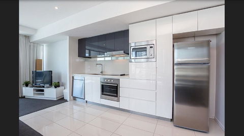 Gold Coast Private Apartments - H Residences, Surfers Paradise - Accommodation Melbourne 41