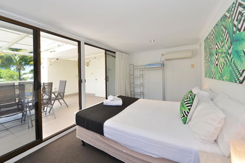 Seascape Holidays - Tropical Reef Apartments - Accommodation Melbourne 6
