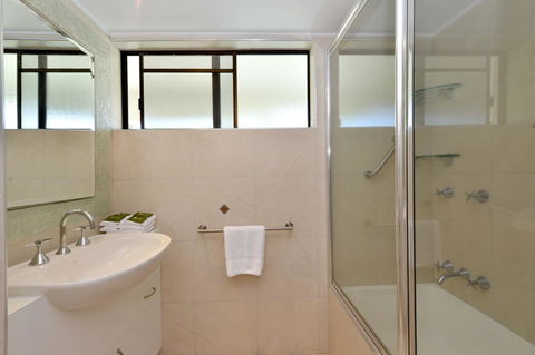 Seascape Holidays - Tropical Reef Apartments - Accommodation Melbourne 18