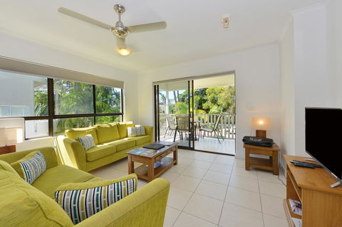 Seascape Holidays - Tropical Reef Apartments - Accommodation Melbourne 14