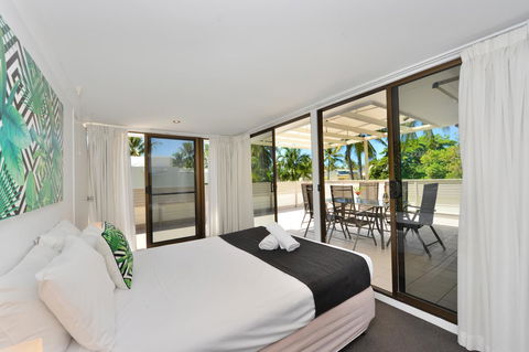 Seascape Holidays - Tropical Reef Apartments - Accommodation Melbourne 8