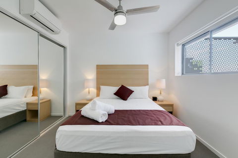 Direct Collective - Pavilion And Governor On Brookes - Accommodation Melbourne 11