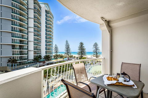 Kirra Beach Apartments - Accommodation Melbourne 29