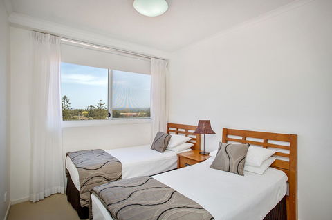 Kirra Beach Apartments - Accommodation Melbourne 32