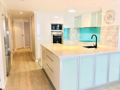 Kirra Beach Apartments - Accommodation Melbourne 1