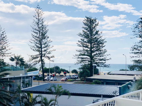 Kirra Beach Apartments - Accommodation Melbourne 5