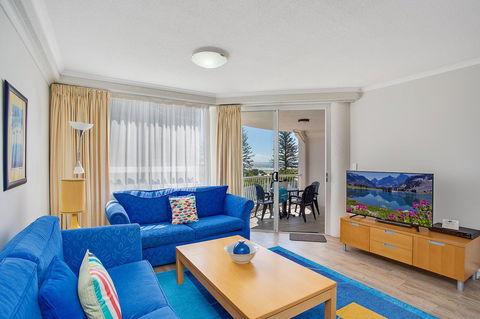 Kirra Beach Apartments - Accommodation Melbourne 15