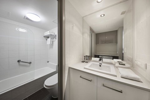 Novotel Surfers Paradise - Accommodation Melbourne 19