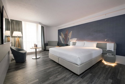 Novotel Surfers Paradise - Accommodation Melbourne 9
