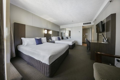 Novotel Surfers Paradise - Accommodation Melbourne 11