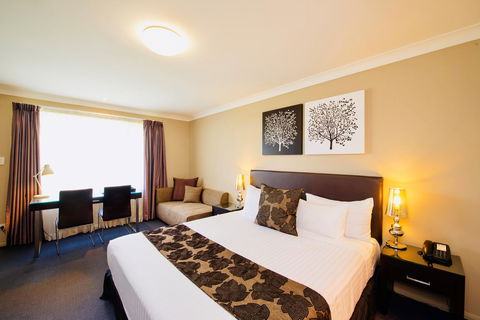 Ambassador On Ruthven - Accommodation Melbourne 0