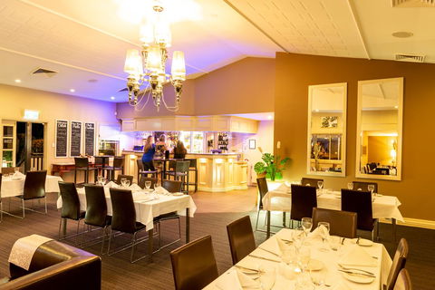 Ambassador On Ruthven - Accommodation Melbourne 9