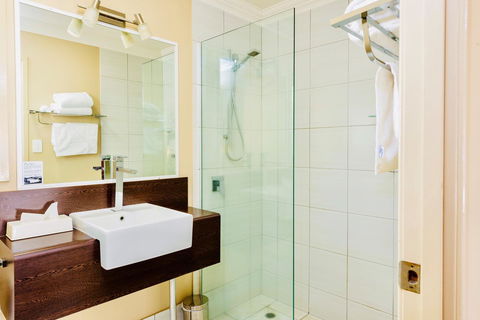 Ambassador On Ruthven - Accommodation Melbourne 23