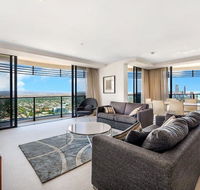 Luxury 3 Bedroom in heart of Broadbeach - Melbourne 4u