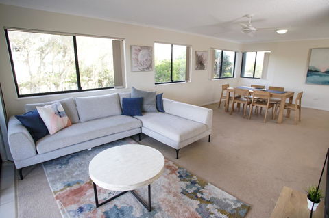 San Marino By The Sea Apartments - Accommodation Melbourne 12