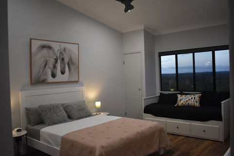 Ironbark House - Accommodation Melbourne 1
