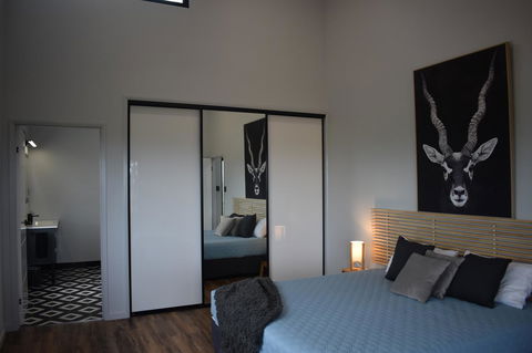 Ironbark House - Accommodation Melbourne 25
