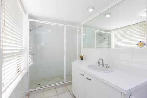 South Pacific Plaza - Official - Accommodation Melbourne 30