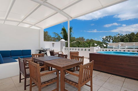 5231 BEACH CLUB PENTHOUSE - Accommodation Melbourne 11