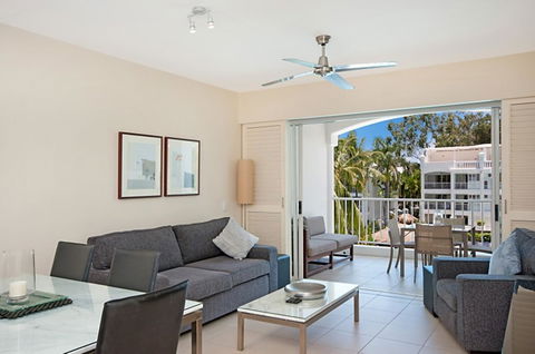 5231 BEACH CLUB PENTHOUSE - Accommodation Melbourne 0