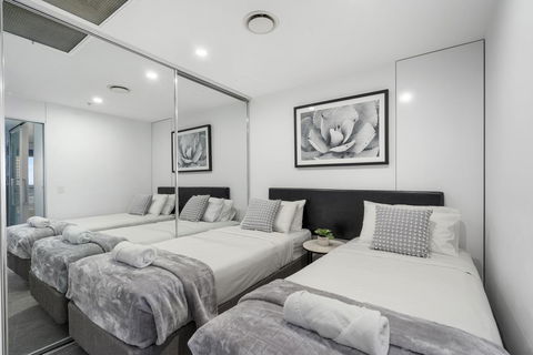 Circle On Cavill - Gclr - Accommodation Melbourne 7