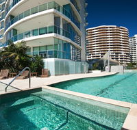 Reflection on the Sea - Accommodation Melbourne