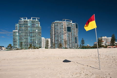 Reflection On The Sea - Accommodation Melbourne 32