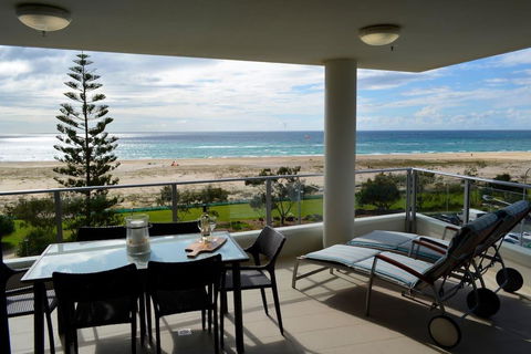 Pure Kirra - Accommodation Melbourne 13