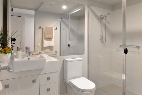Pure Kirra - Accommodation Melbourne 11