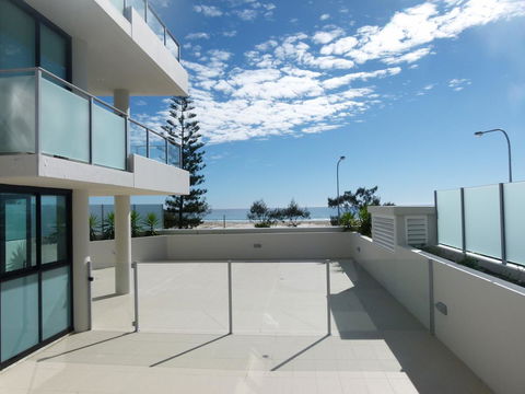Pure Kirra - Accommodation Melbourne 17